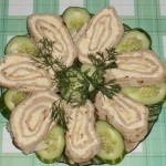 Рулет из печеночного паштета
